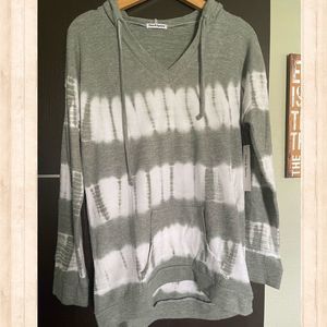 NWT Sage & White Tie Dye Brushed Hoodie